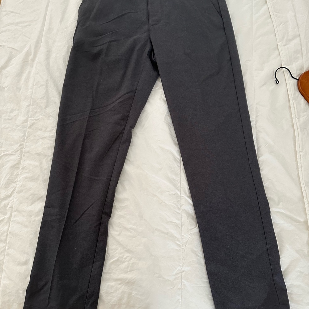 (New) Old Navy Men's Charcoal Dress Pants 33x32 slim